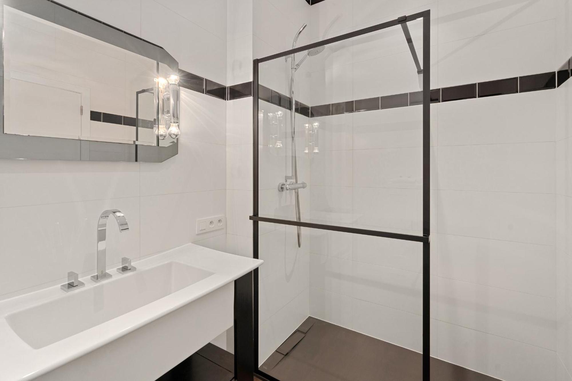 Appartement Kolonel - & Lichtrijk App Aan Zee 4p