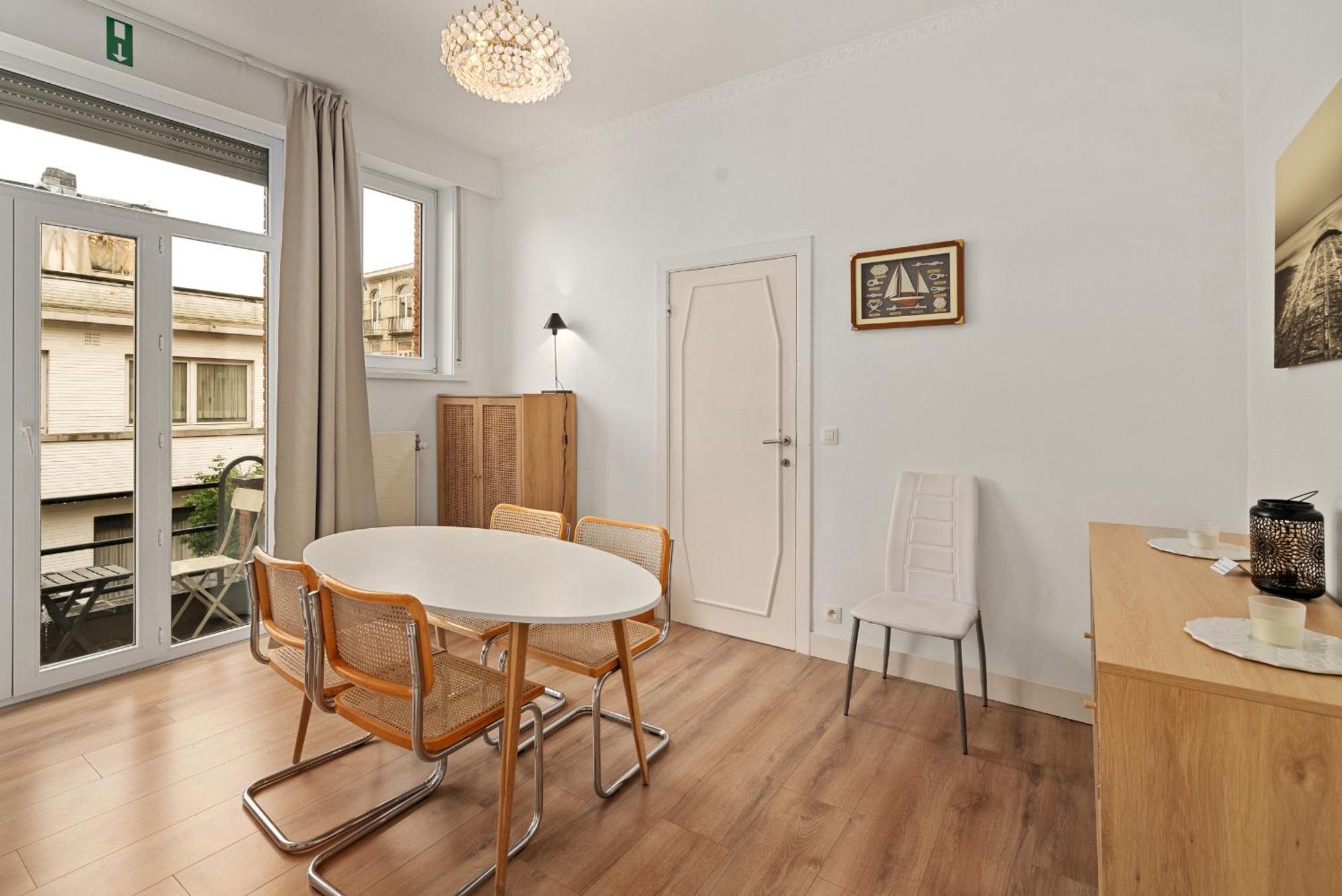 Kolonel - & Lichtrijk App Aan Zee 4p Appartement